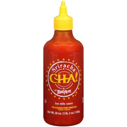 Texas Pete Cha Sriracha Hot Chile Sauce Hot Sauce Bottle-18 oz.-12/Case