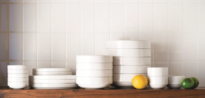 World Tableware Porcelana Dinner Plate 10.5"- Bright White-12 Each-1/Case