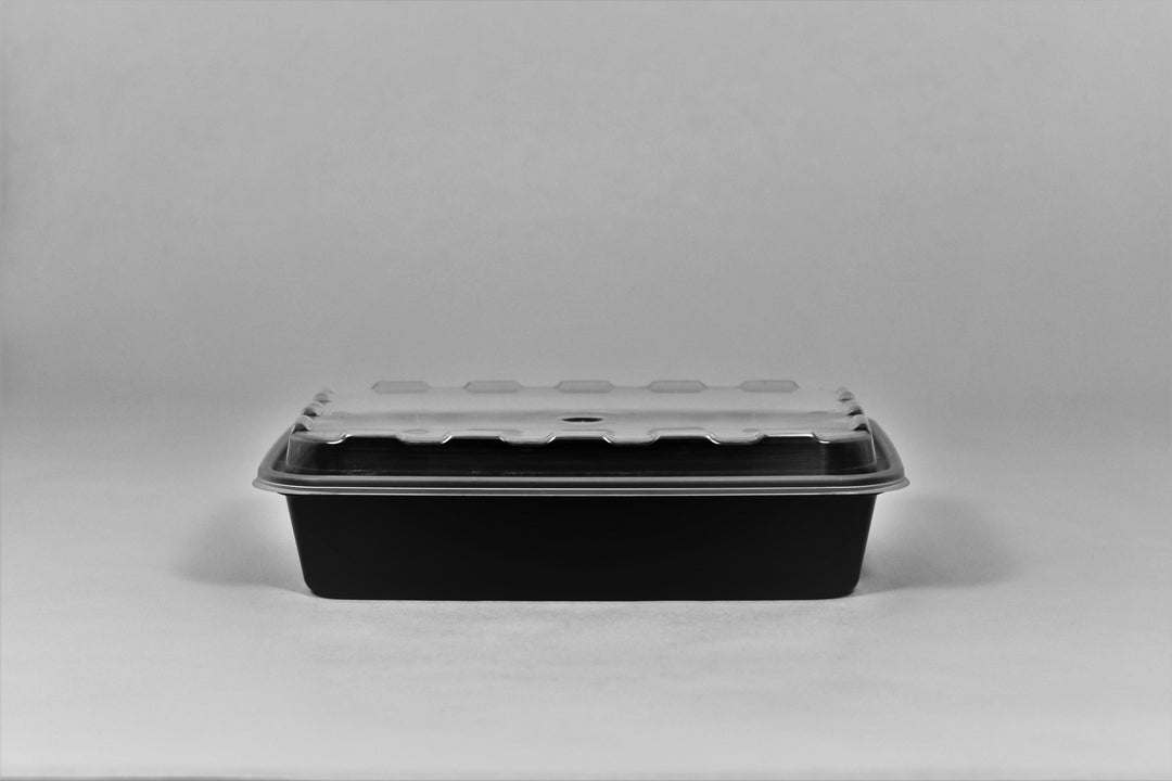 Cubeware 16 oz. Rectangular Container Black Base With Clear Lid-150 Set-1/Case