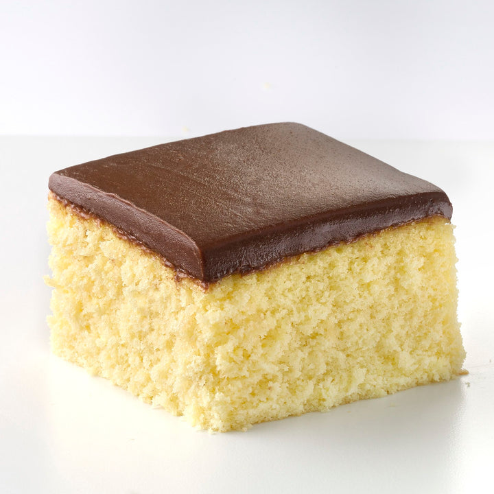 Gold Medal Super Moist Yellow Cake Mix-4.5 lb.-6/Case
