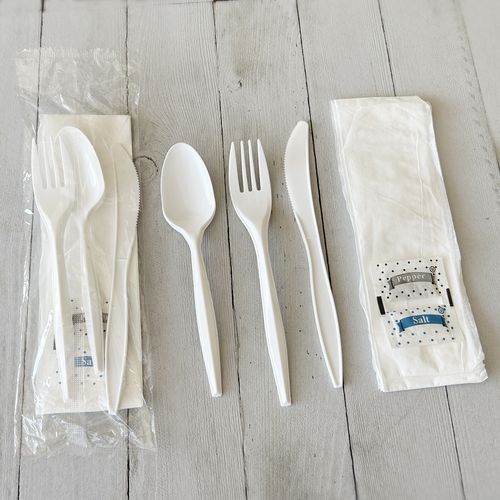 Boardwalk Six-piece Cutlery Kit Fork/knife/teaspoon/napkin/pepper/salt White 1000/Case