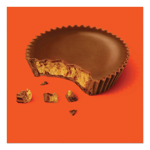 King Size Peanut Butter Cups, 2.8 oz Bar, 24 Bars/Carton, Ships in 1-3 Business Days King Size Peanut Butter Cups, 2.8 oz Bar, 24 Bars/Carton, Ships in 1-3 Business Days